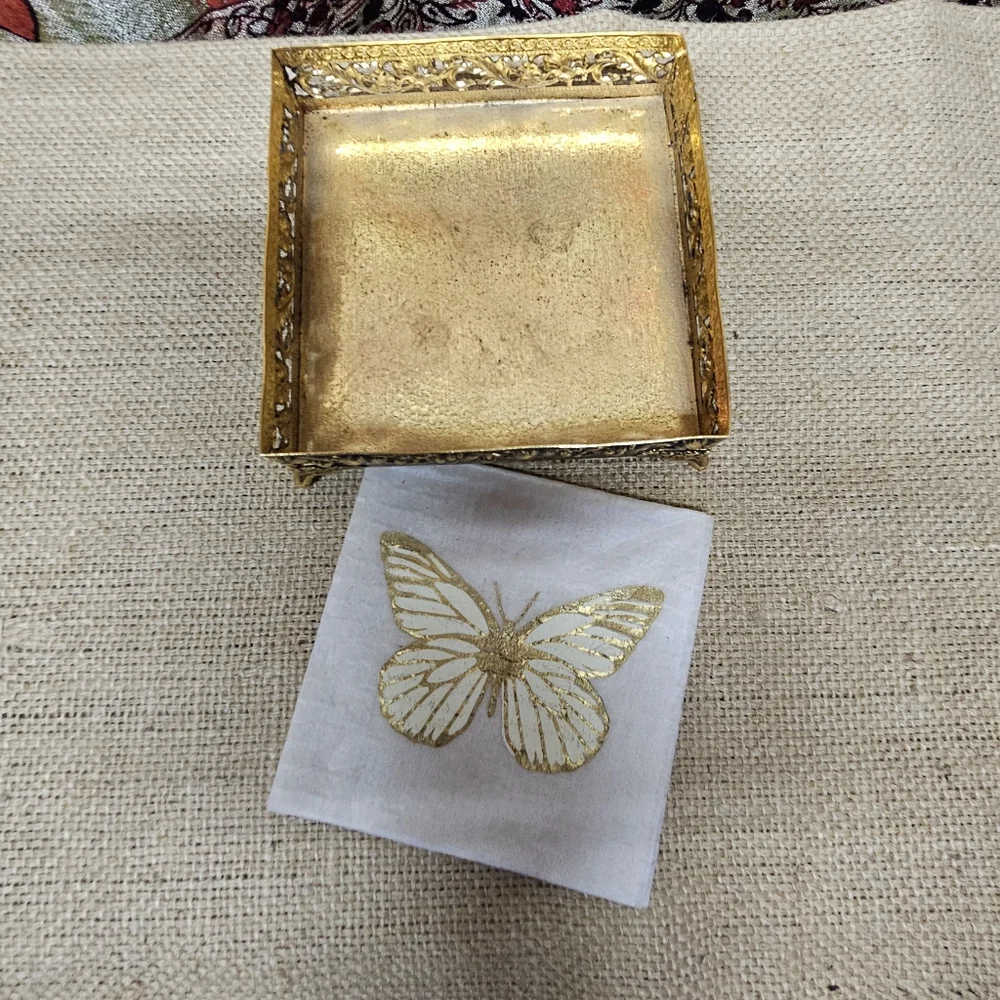 Vintage Filigree Square Napkin Holder